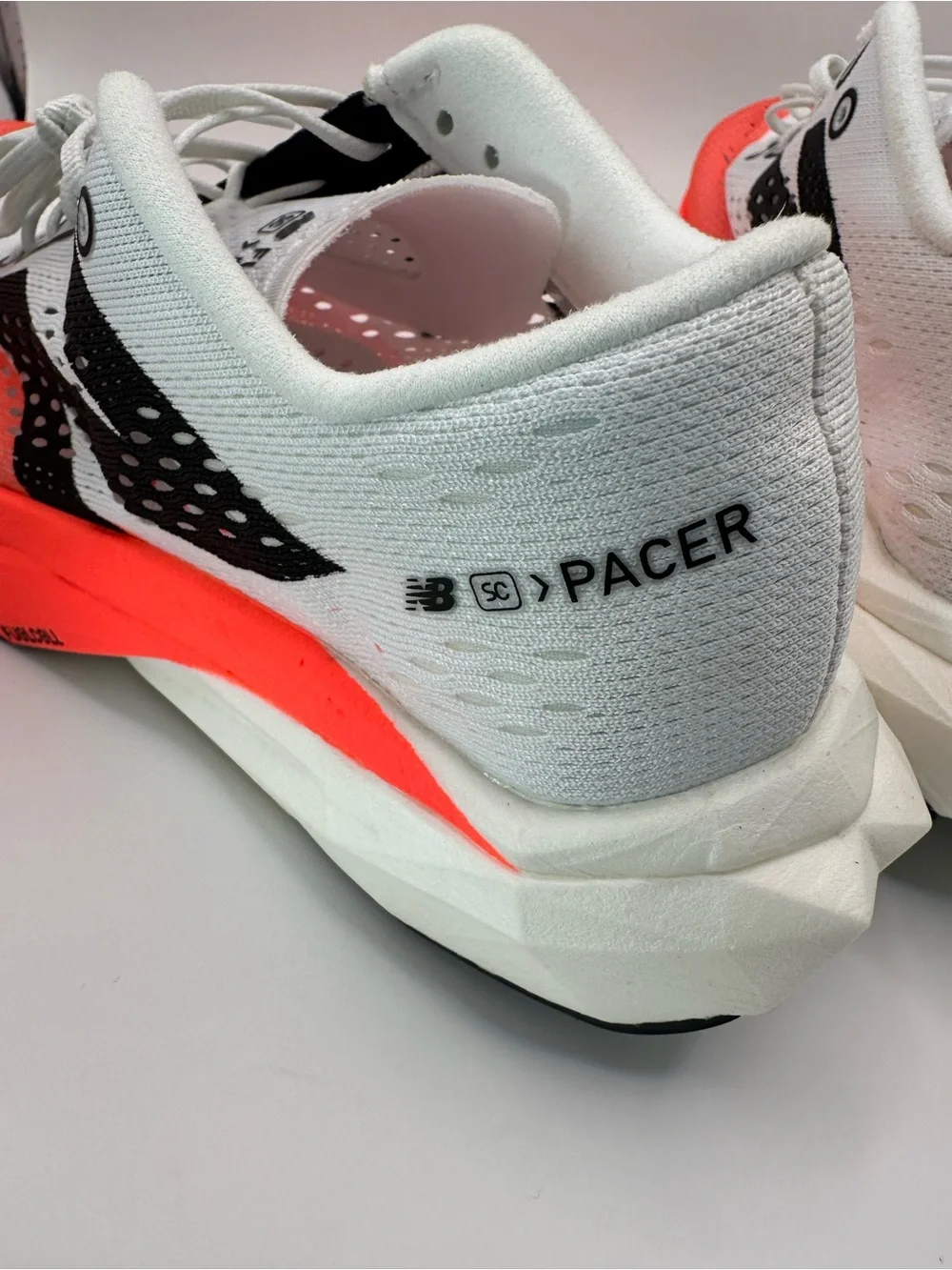 New Balance FuelCell SuperComp Pacer v2 Women's Size 9 Race Day Running Shoes